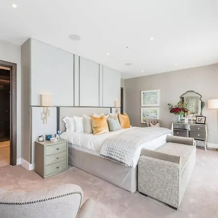 Orchard British Apartment *